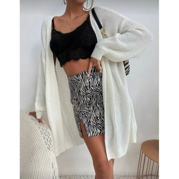 SHEIN White Oversized Open Front Longline Cardigan Sweater Womens Size Small EUC - Picture 3 of 8